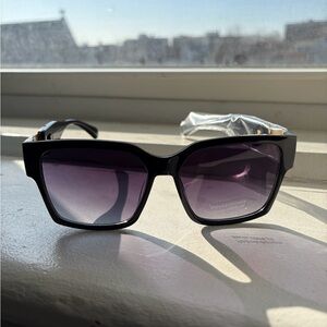 Fashion Nova Black and Purple Sunglasses